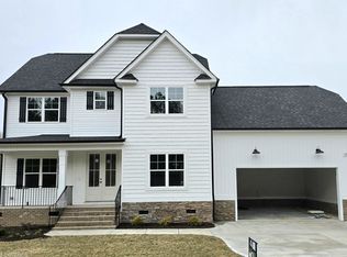 170 Freedom Ridge Dr, Smithfield, NC 27577