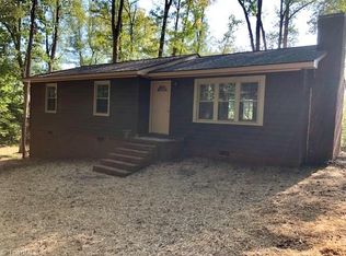 1820 Neelley Rd, Pleasant Garden, NC 27313