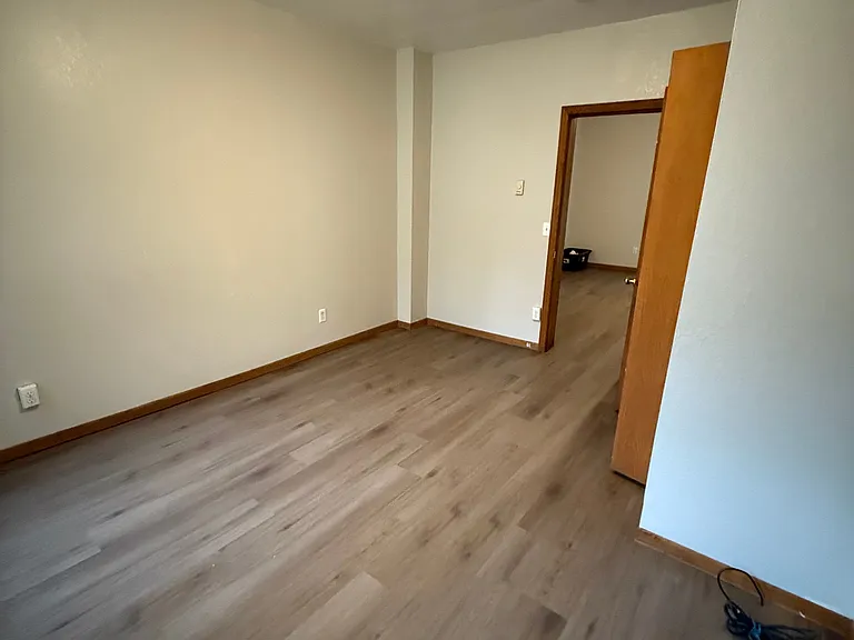 553 W Locust St #553 — Photo 3