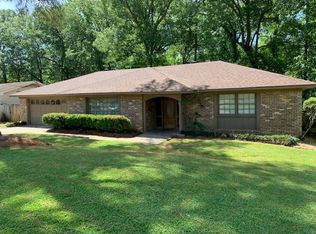 1161 Primrose St, Jackson, MS 39212