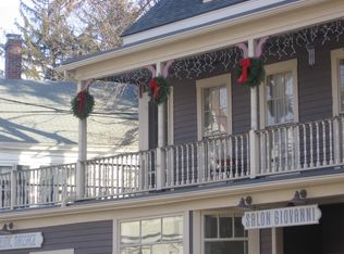 32 South Rd #1, Bedford, MA 01730