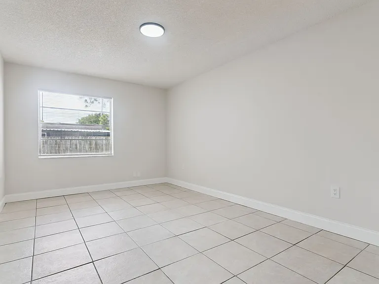 1514 Clearlake Rd #100 — Photo 10