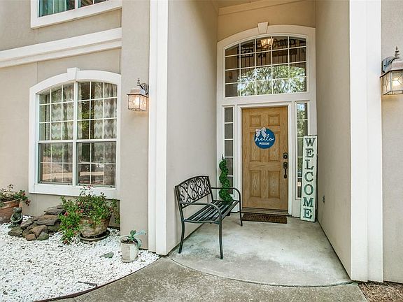 3rd image of 209 Tharp Dr