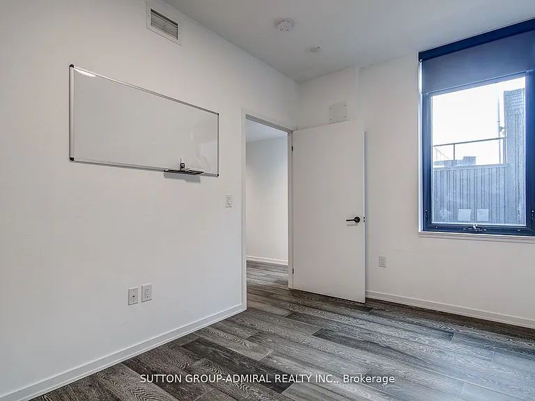 41 Dovercourt Rd #602 — Photo 15