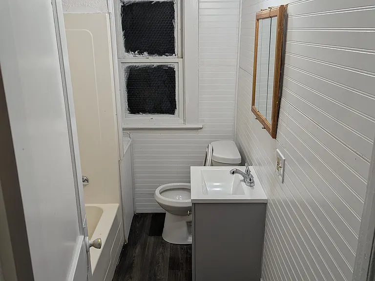 1863 Noble Rd #1 — Photo 19