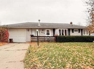 804 N Court St, Toledo, IA 52342