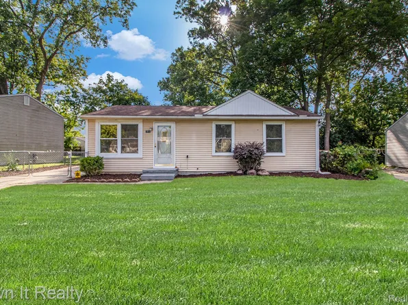 2188 Hemlock Dr, Ann Arbor, MI 48108