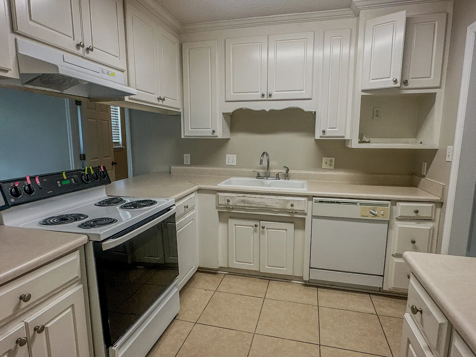 3924 Heatherwoods Dr - 1 — Photo 4