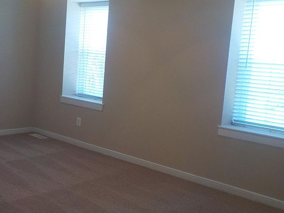 2nd image of 400 Village Dr