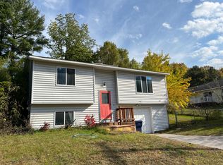 1449 Veterans Dr, Traverse City, MI 49684