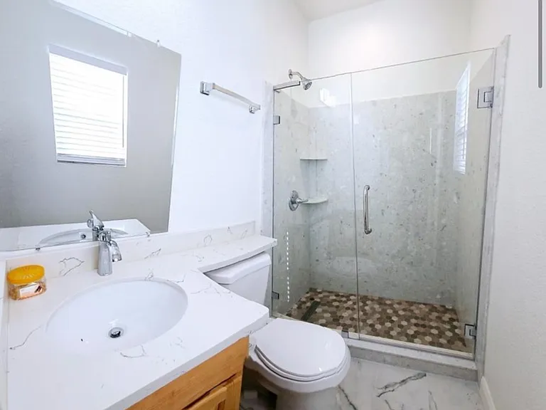 3665 Broadway St #3663 — Photo 3