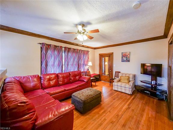 5th image of 1377 West Blvd