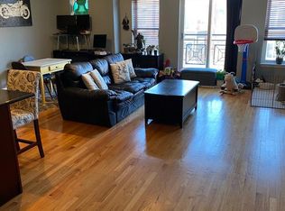 1421 S Halsted St APT 3B, Chicago, IL 60607