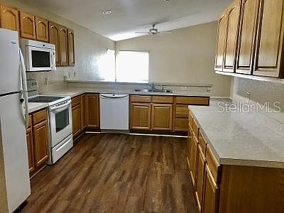 5th image of 588 Cody Caleb Dr