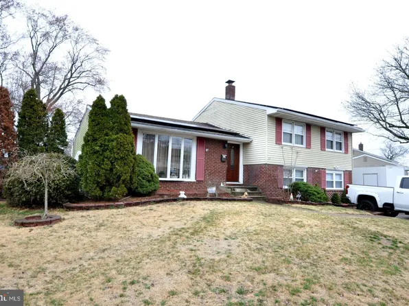 117 Hendrickson Ave, Edgewater Park, NJ 08010