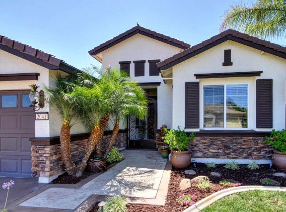3rd image of 2041 Dorrington Dr