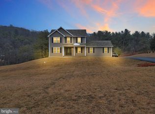 21 Second Mountain W, Pottsville, PA 17901