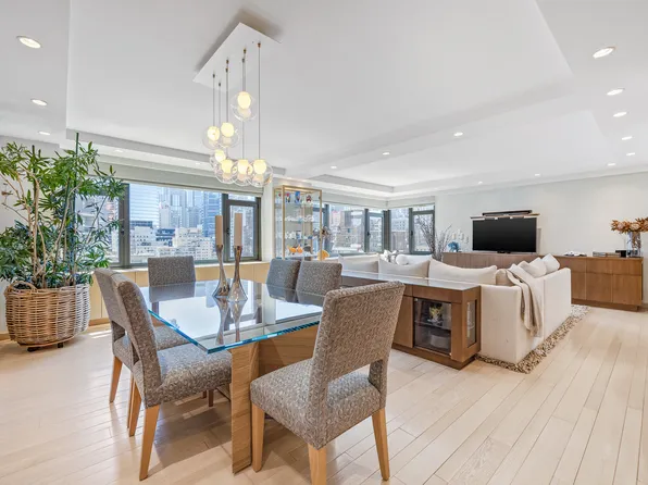 160 East 65th Street 14C image 1 of 18