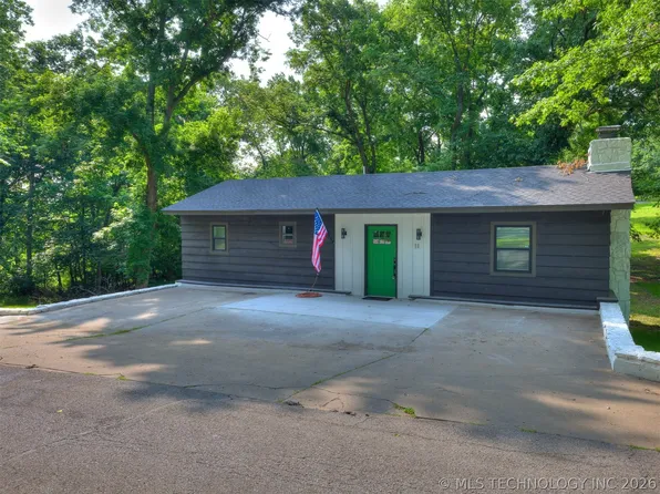 11 Port Duncan Blvd, Afton, OK 74331