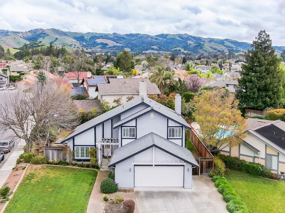 1st image of 3022 Sunny Meadow Pl