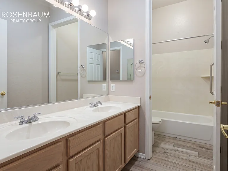 6543 E Brighton Dr — Photo 4