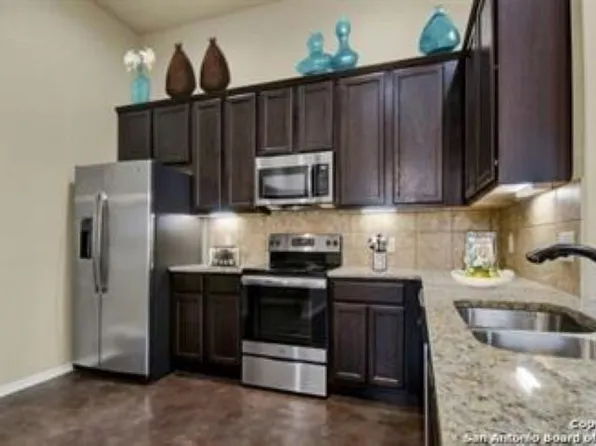 1103 Stanley Way, Seguin, TX 78155