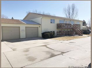 245 Miller Ln, Cheyenne, WY 82009