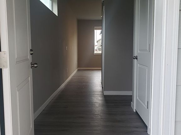 2nd image of 203 Susan St Unit A