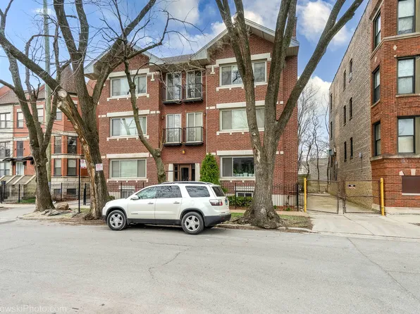 844 E 40th St #A2, Chicago, IL 60653