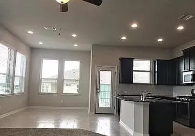 2505 Meyer Cv #B — Photo 4
