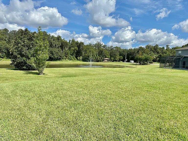107 Keystone Crest Ct — Photo 41