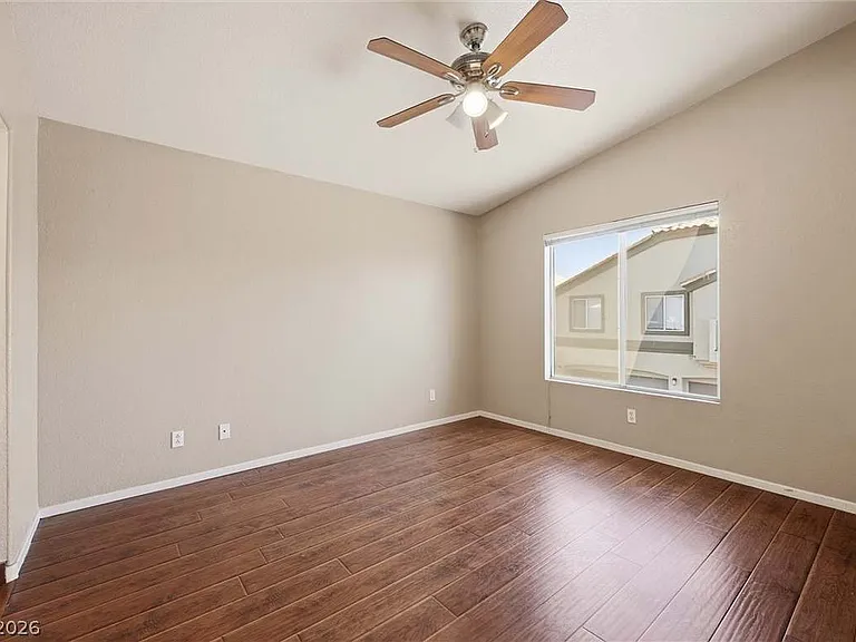 6316 Lorne Green Ave #101 — Photo 13