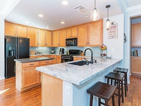 4th image of 7070 Verite Dr