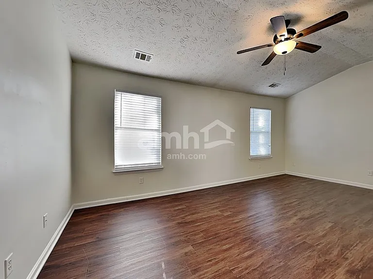 2180 Stoneoak Dr — Photo 14