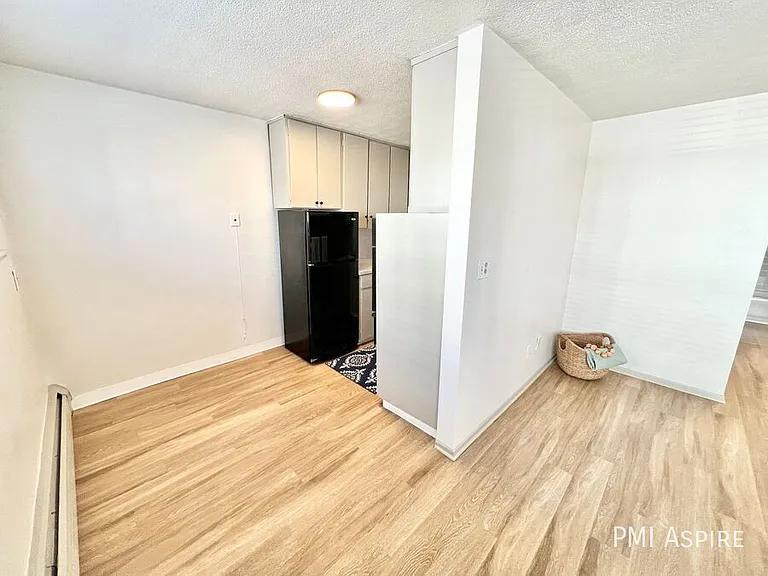 1540 N Raleigh St #103 — Photo 38