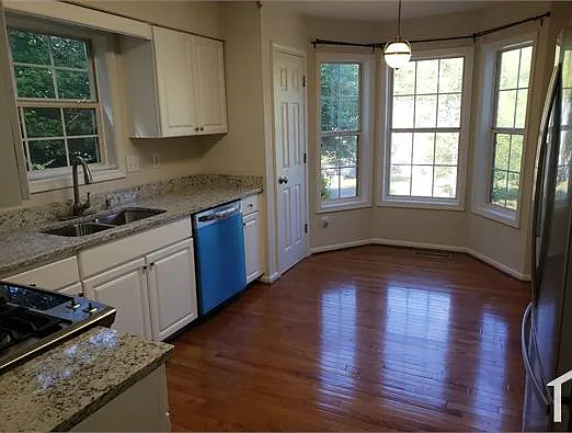 2632 Abbotts Glen Dr NW — Photo 12