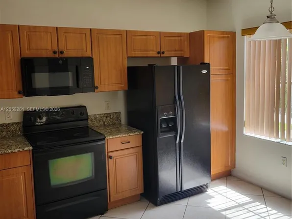 2578 SW 82nd Ave #1001, Hollywood, FL 33025