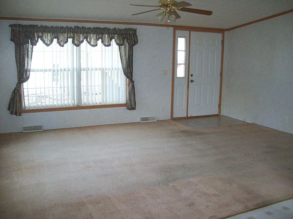3rd image of 4757 Torsten St