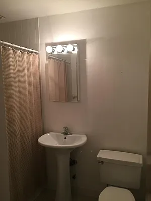 Rented by Keller Williams NYC | media 19