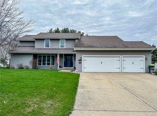 3204 Pinehurst Dr, Decatur, IL 62521