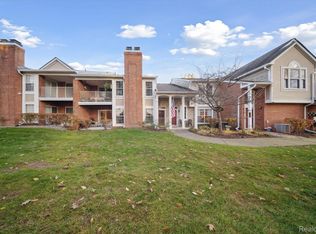 56149 Chesapeake Trl, Shelby Township, MI 48316