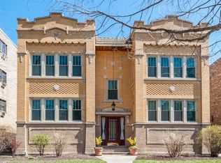 314 S Maple Ave #1S, Oak Park, IL 60302