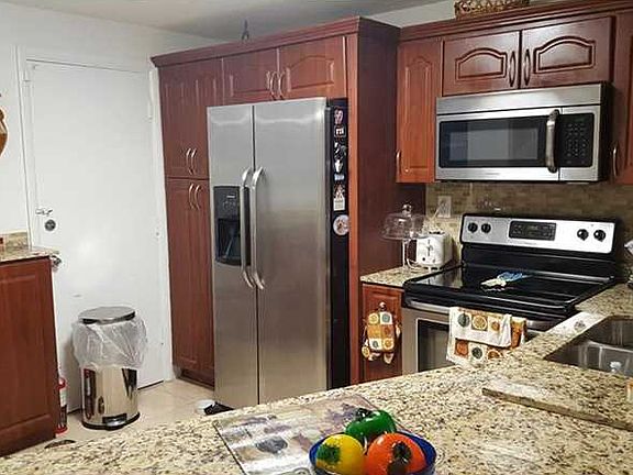 2nd image of 1680 NE 191st St #1142