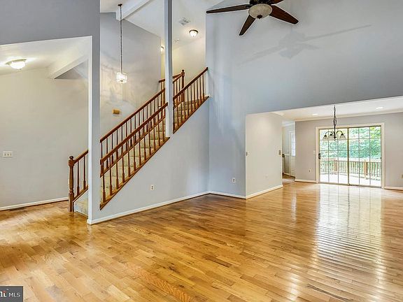 3rd image of 493 San Antonio Dr