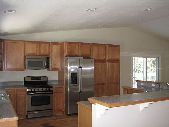 2nd image of 19006 SE 281st Pl