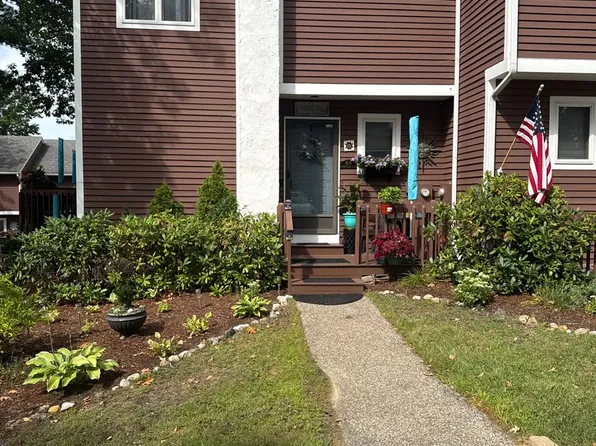 6A Crestview Ln, Laconia, NH 03246