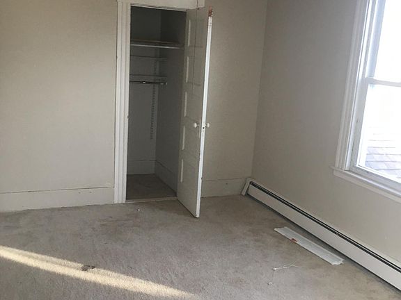 4th image of 132 Bissell St #4E