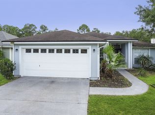7686 Fawn Lake Dr S, Jacksonville, FL 32256