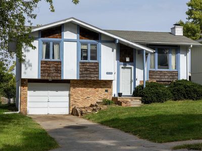 13872 V St, Omaha, NE, 68137