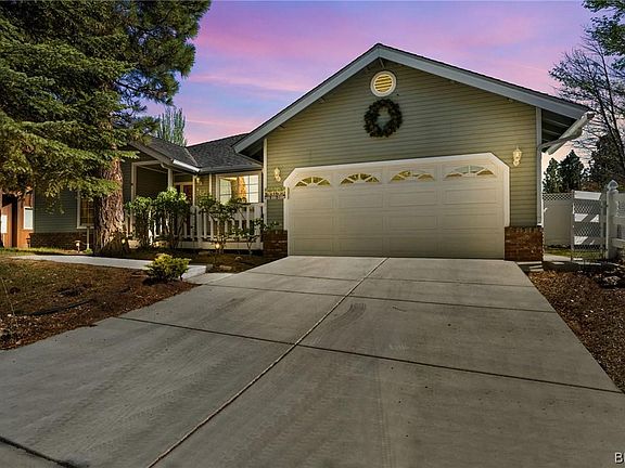 4th image of 41739 Swan Dr